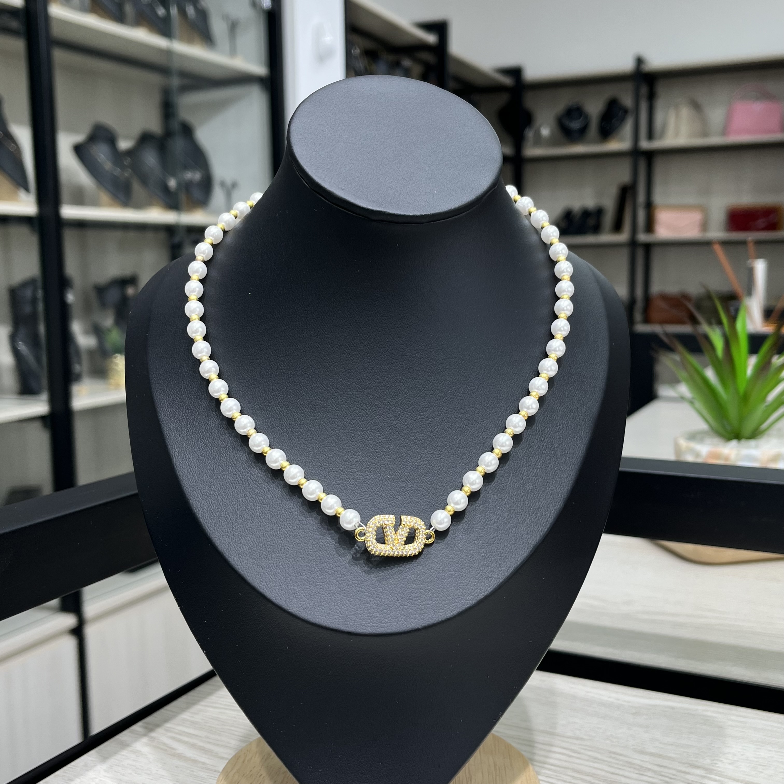 سنسال-valentino 3